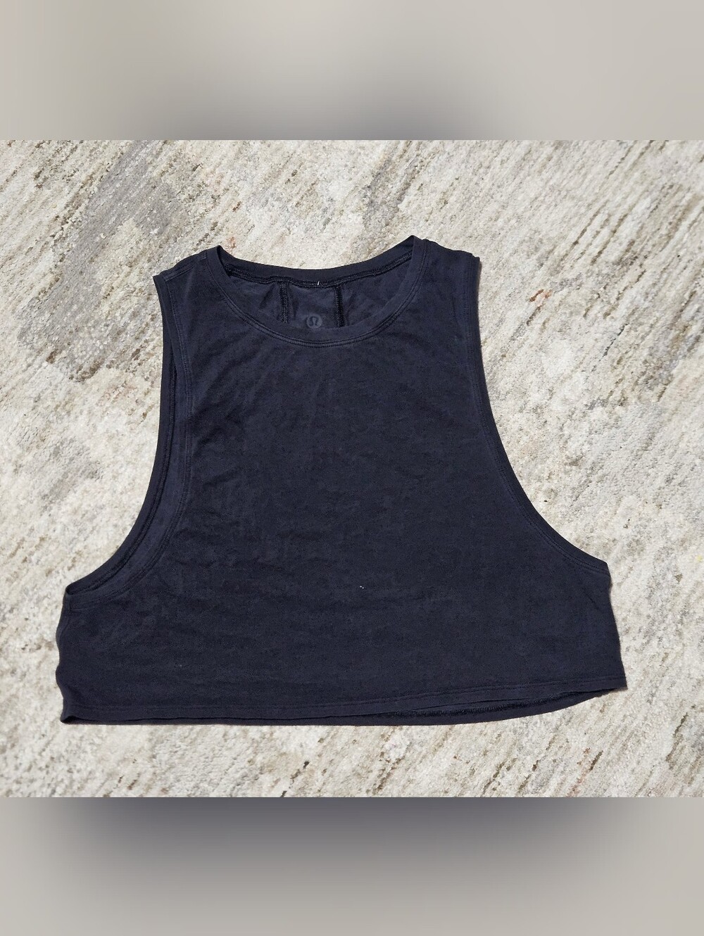 Lululemon Black Women's Cropped Tank Top - Classic Sleeveless Crop Size Small